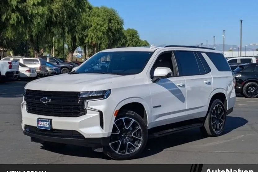 2023 Chevrolet Tahoe RST photo 1