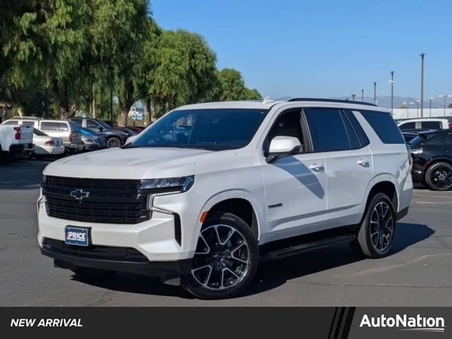 2023 Chevrolet Tahoe RST photo 1