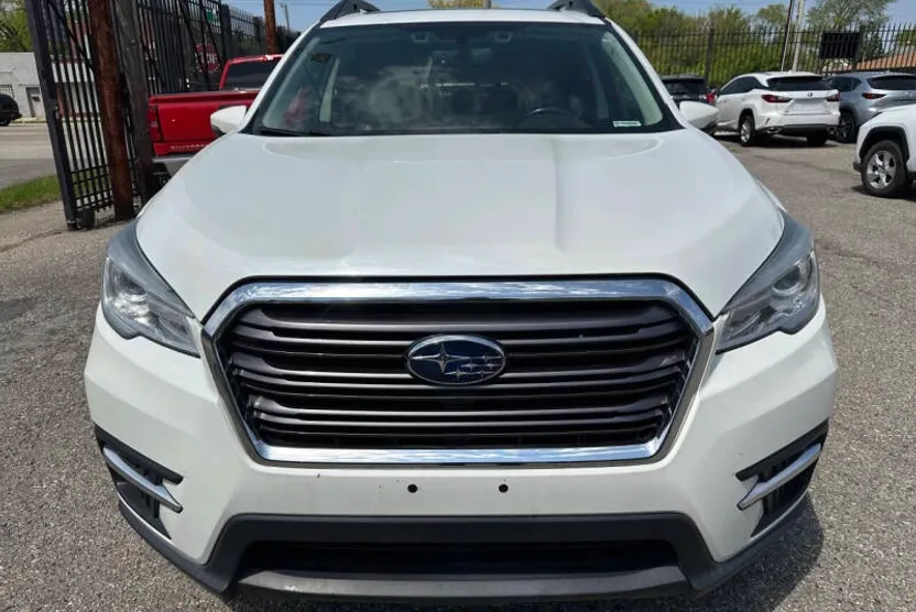 2019 Subaru Ascent Limited photo 1