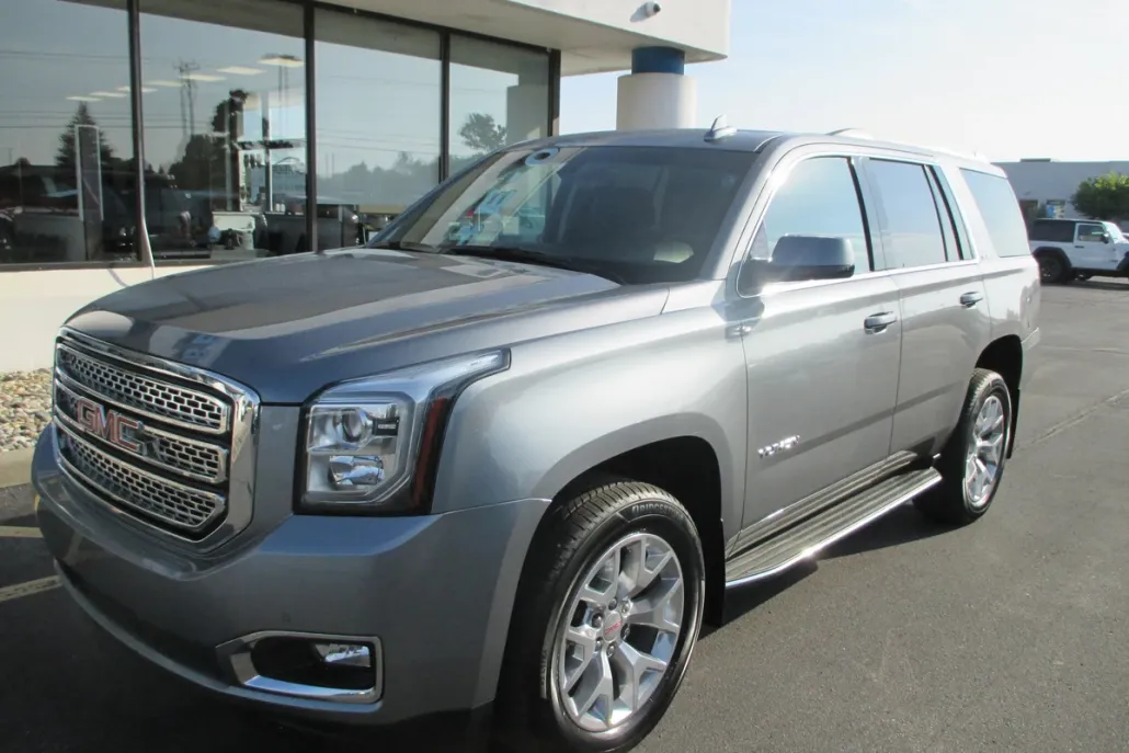 2019 Gmc Yukon SLE photo 1