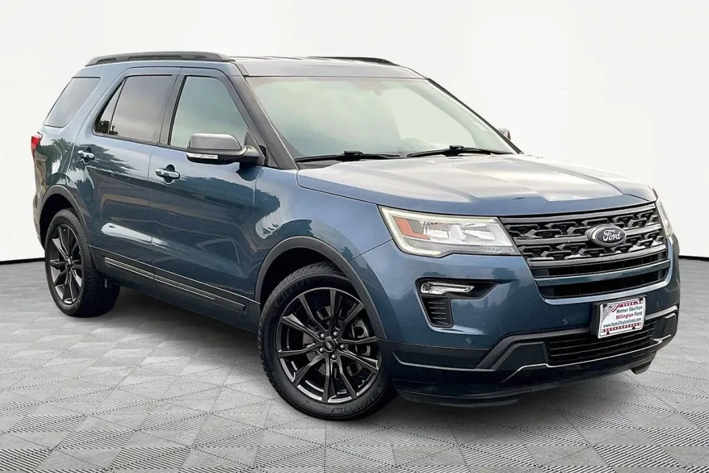 2018 Ford Explorer XLT photo 1