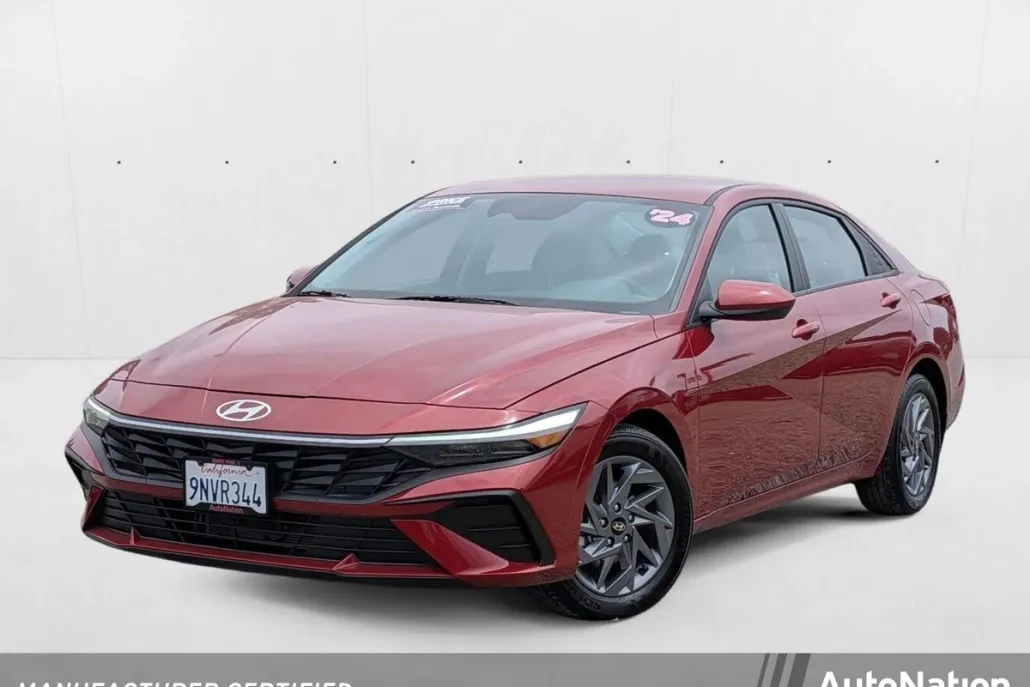2024 Hyundai Elantra Hybrid Blue photo 1