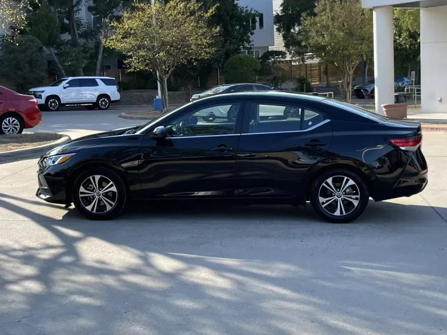 2023 Nissan Sentra SV photo 1