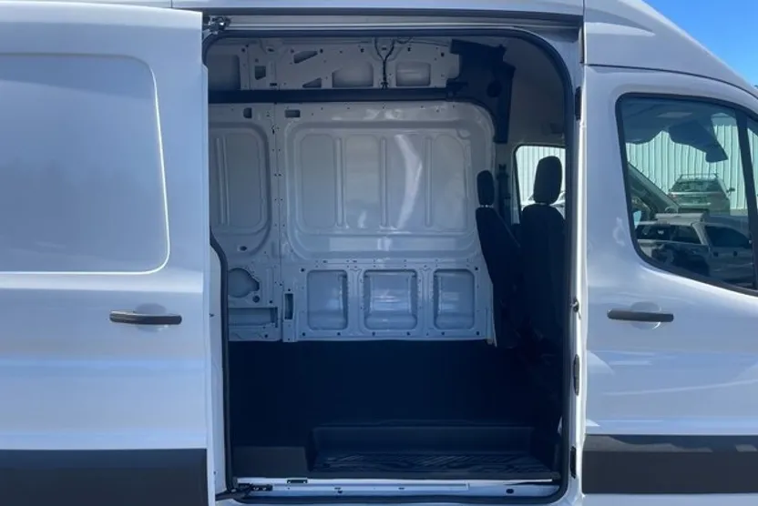 2025 Ford Transit photo 1
