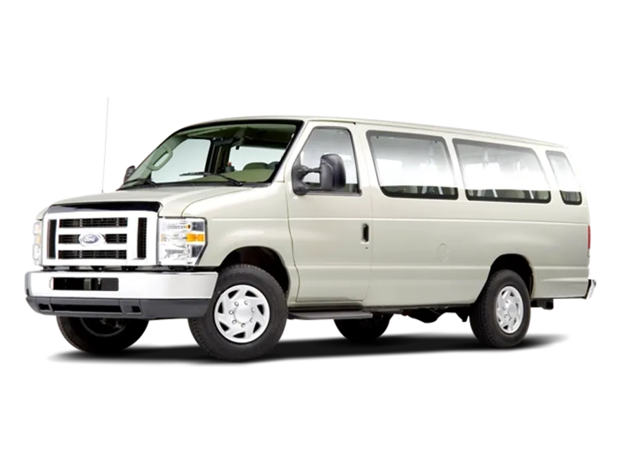 2008 Ford E-350 photo 1