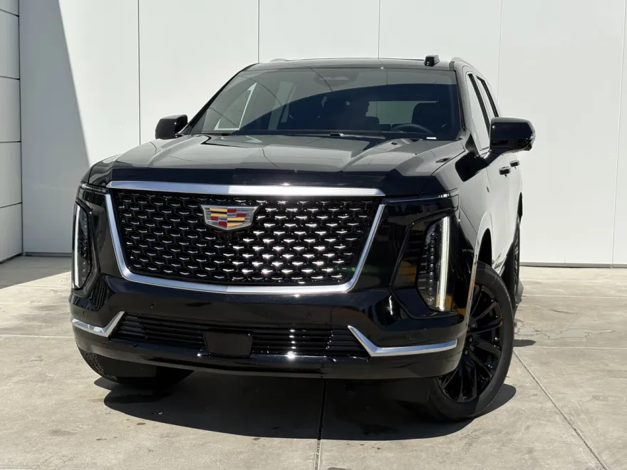 2025 Cadillac Escalade Premium Luxury photo 1