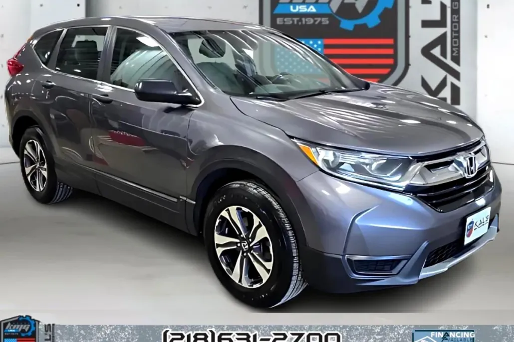 2017 Honda CR-V LX photo 1
