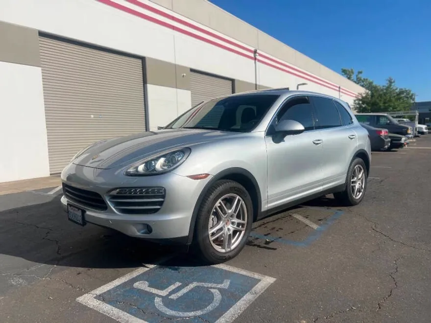 2014 Porsche Cayenne photo 1