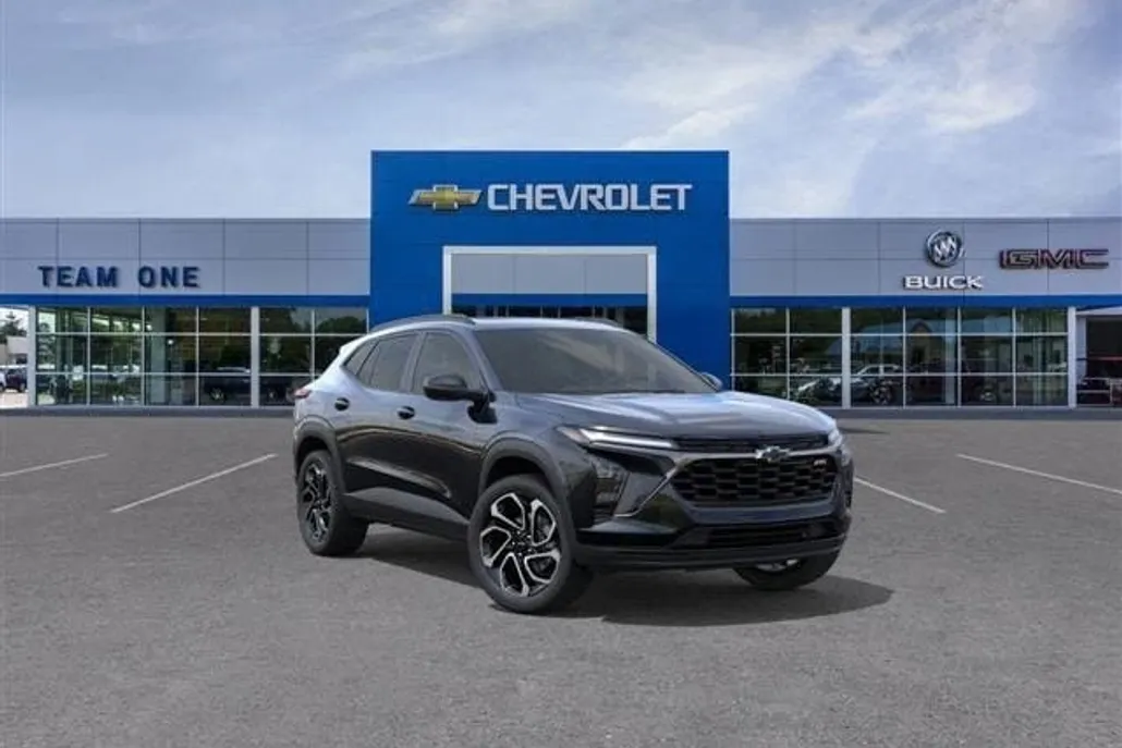 2025 Chevrolet Trax photo 1