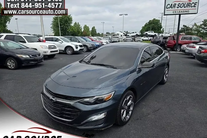 2019 Chevrolet Malibu RS photo 1