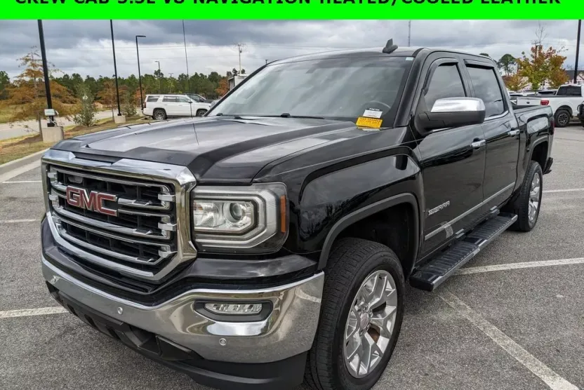 2017 Gmc Sierra 1500 SLT photo 1