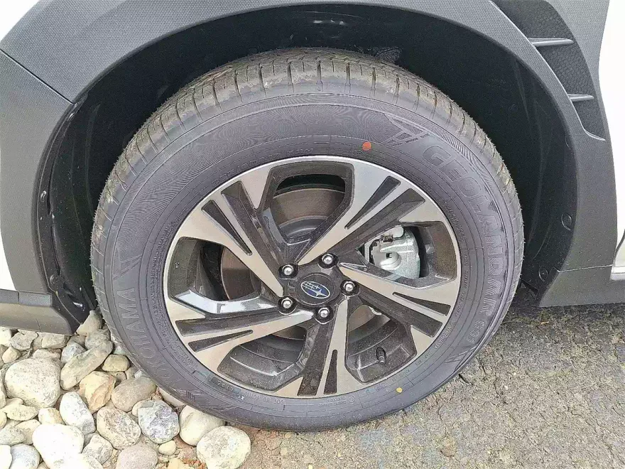 2025 Subaru Crosstrek Premium photo 1