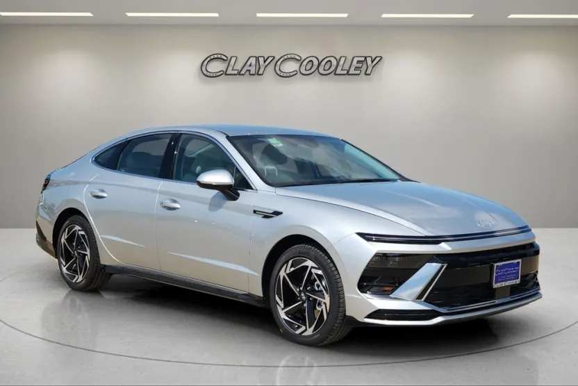 2026 Hyundai Sonata SEL Sport photo 1