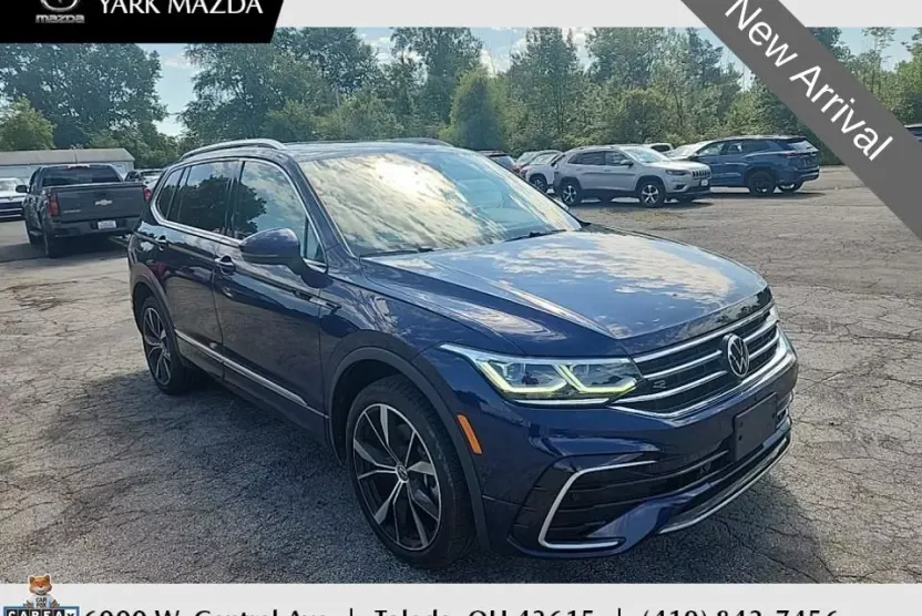 2022 Volkswagen Tiguan SEL Premium R-Line photo 1