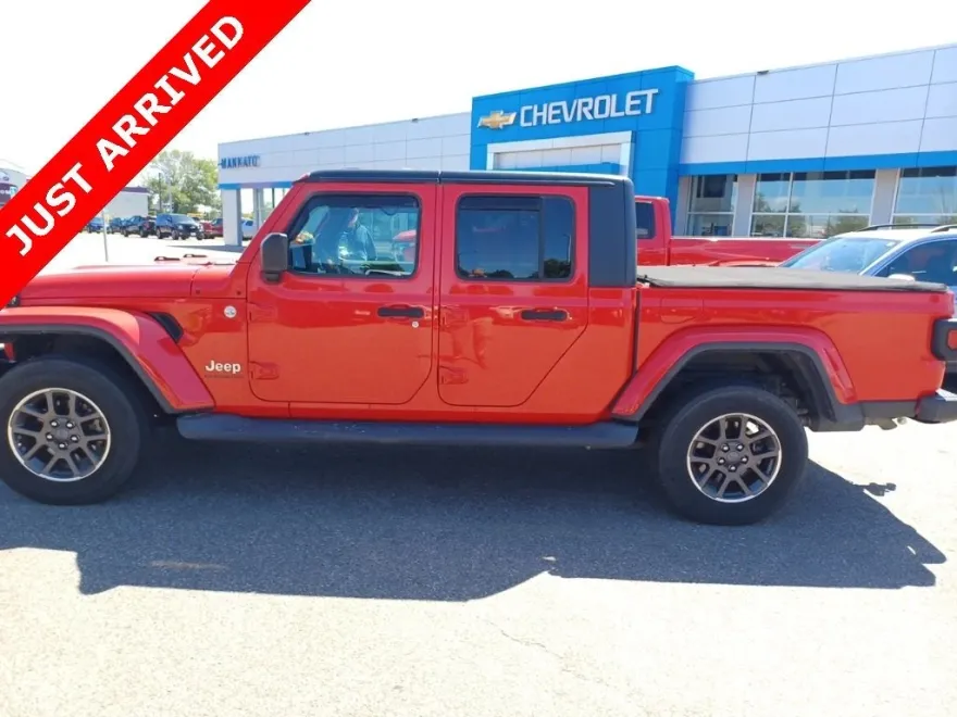2020 Jeep Gladiator Overland photo 1