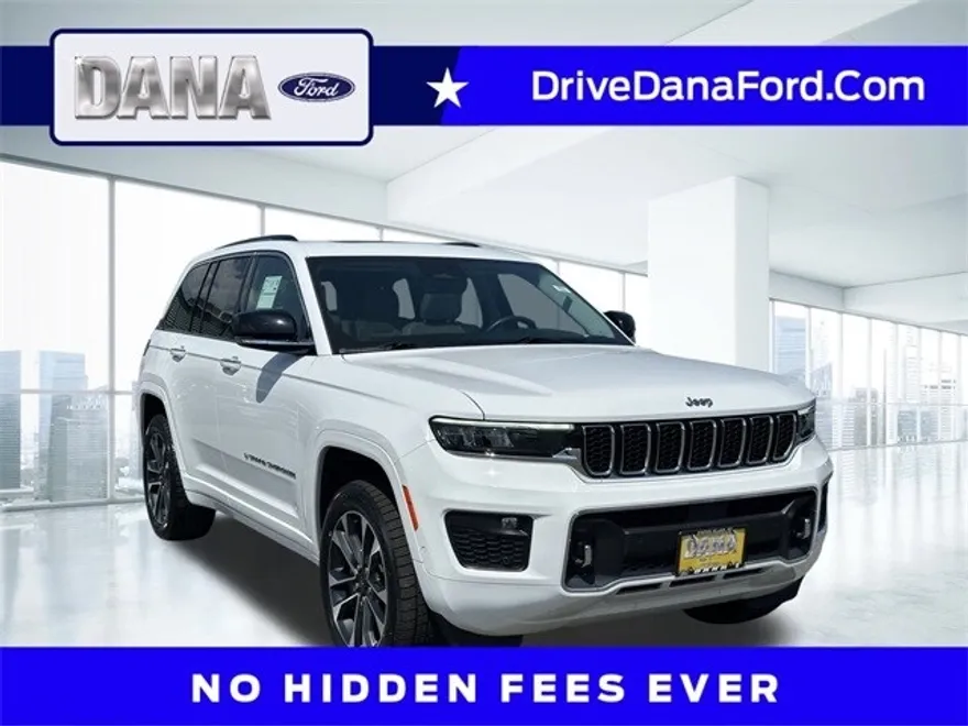 2022 Jeep Grand Cherokee Overland photo 1