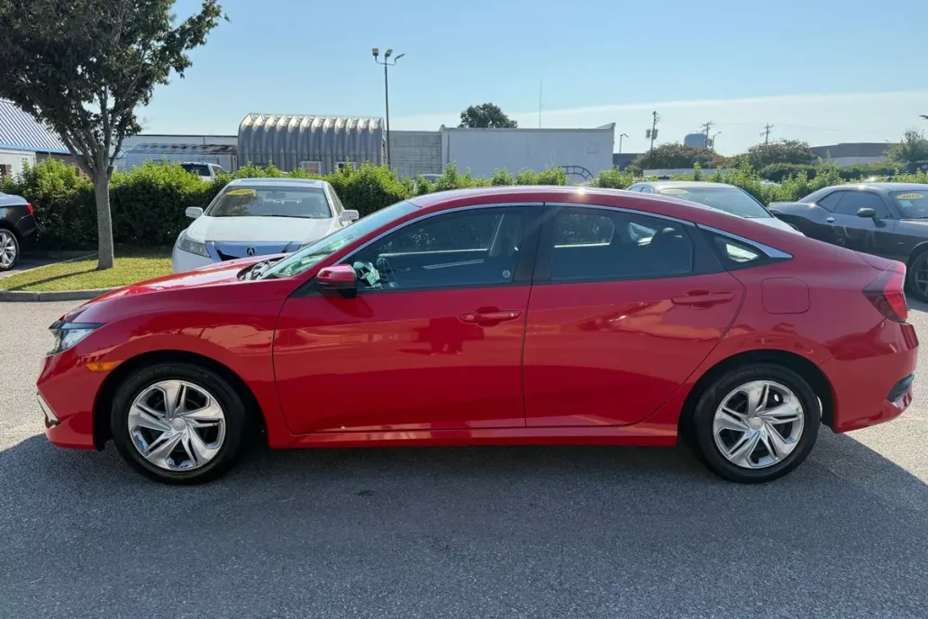 2019 Honda Civic LX photo 1