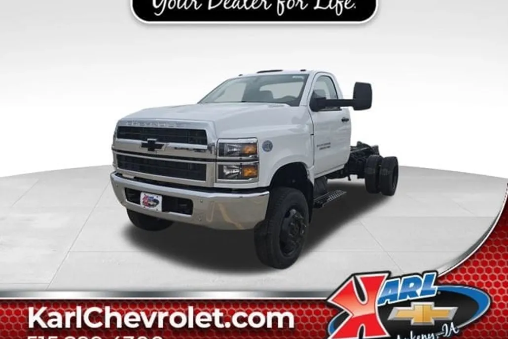 2024 Chevrolet Silverado 5500HD Work Truck photo 1
