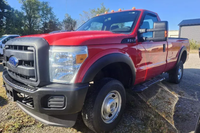 2016 Ford F-250 XL photo 1