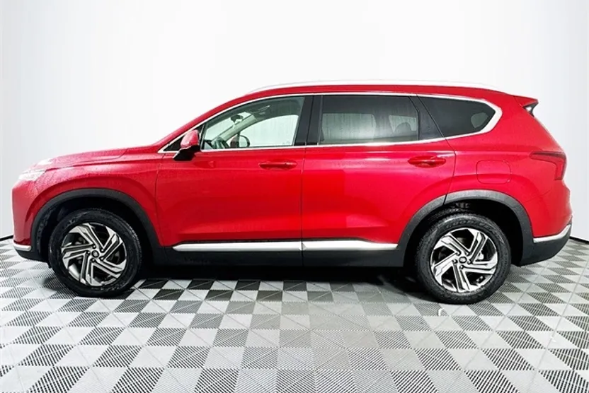 2022 Hyundai Santa Fe SEL photo 1