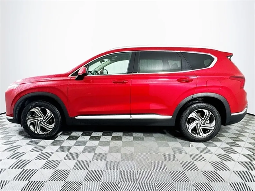 2022 Hyundai Santa Fe SEL photo 1