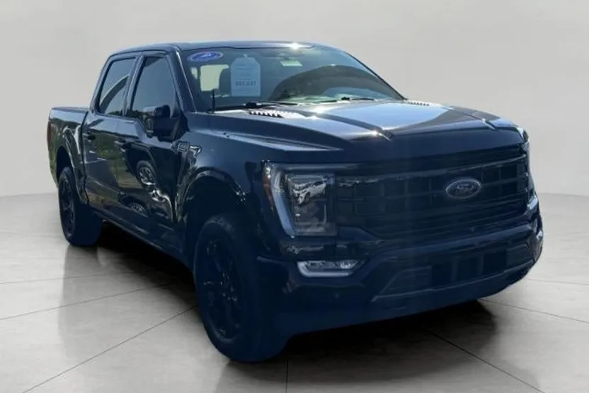 2023 Ford F-150 Platinum photo 1
