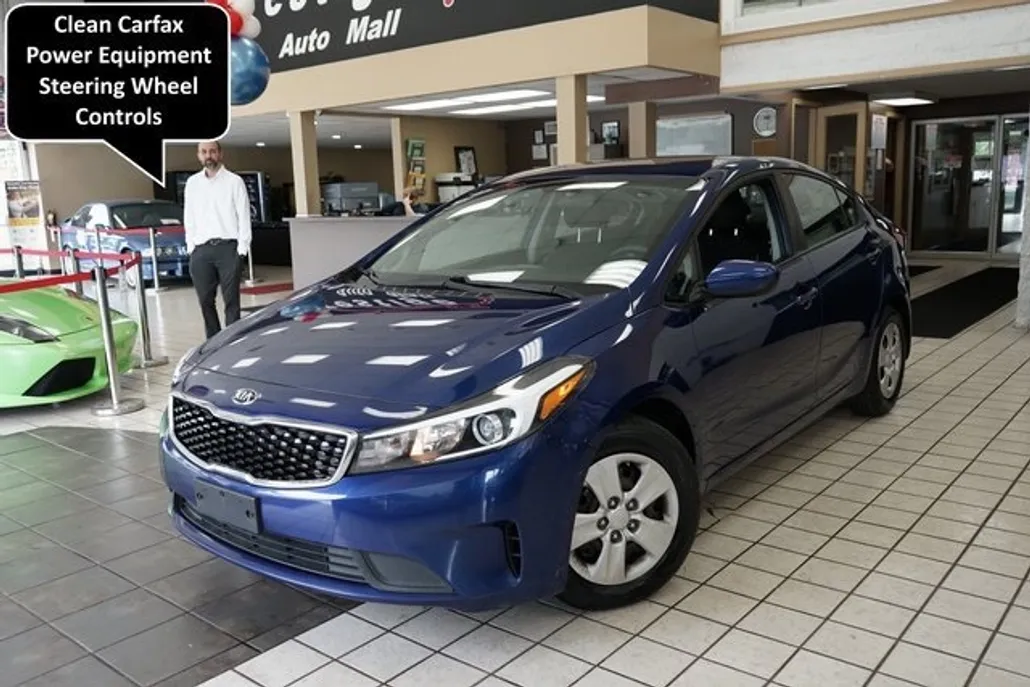 2018 Kia Forte LX Base photo 1