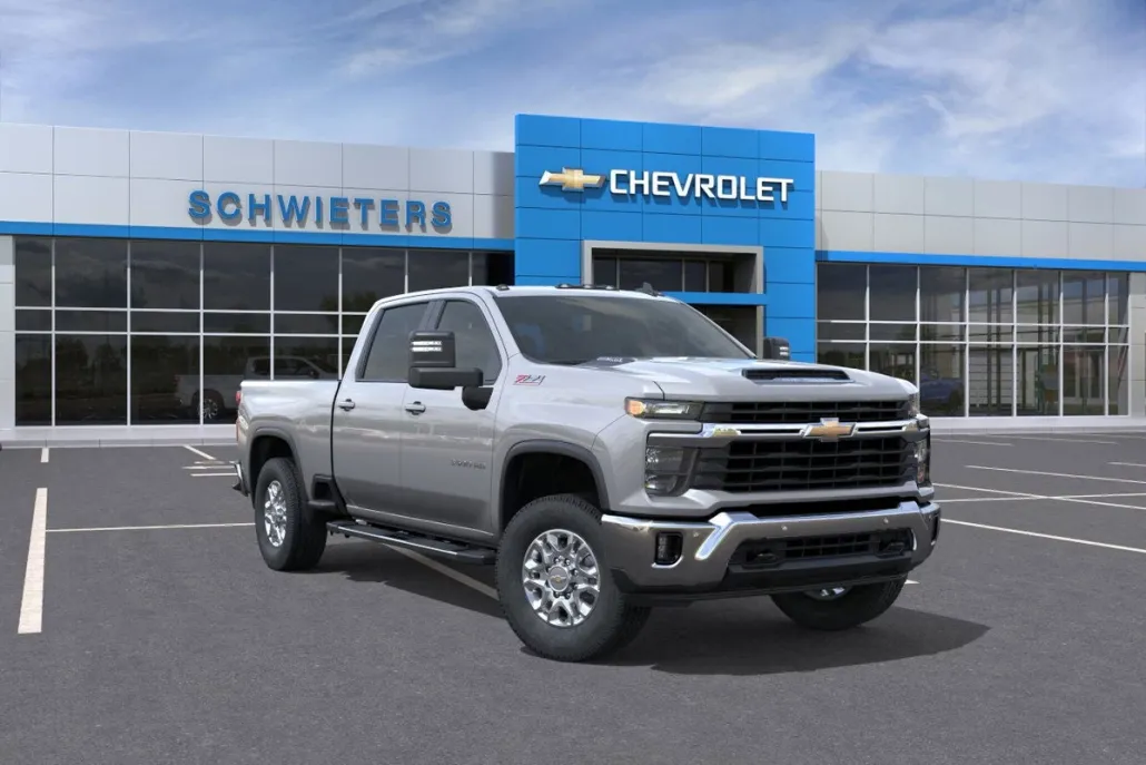 2026 Chevrolet Silverado 3500HD LT photo 1