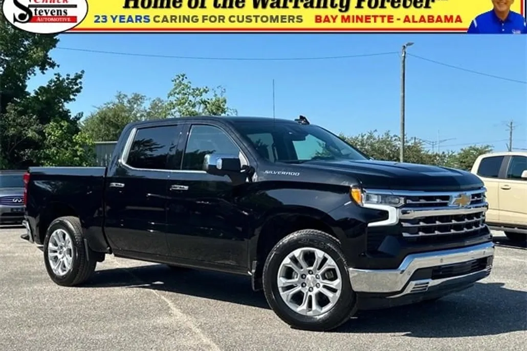 2025 Chevrolet Silverado 1500 LTZ photo 1