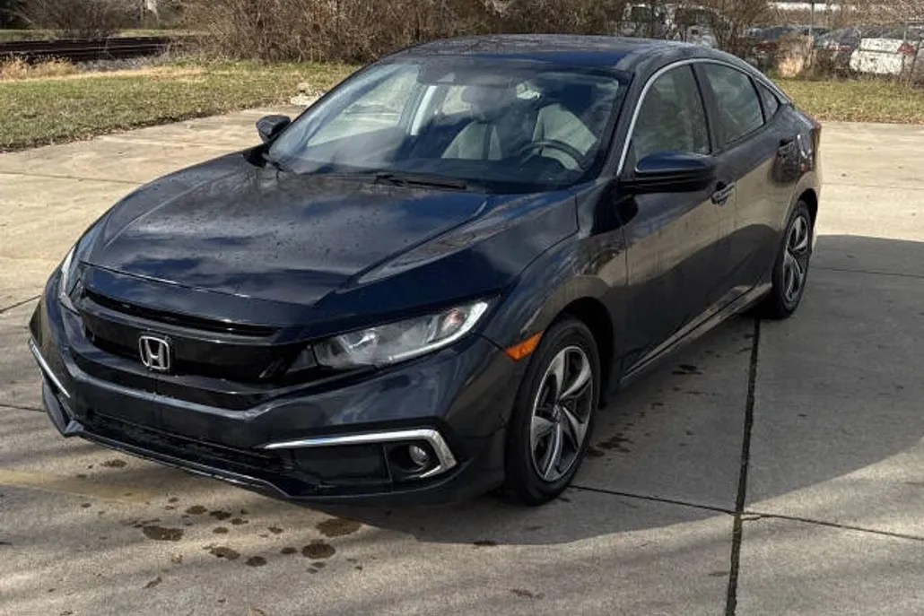 2019 Honda Civic LX photo 1