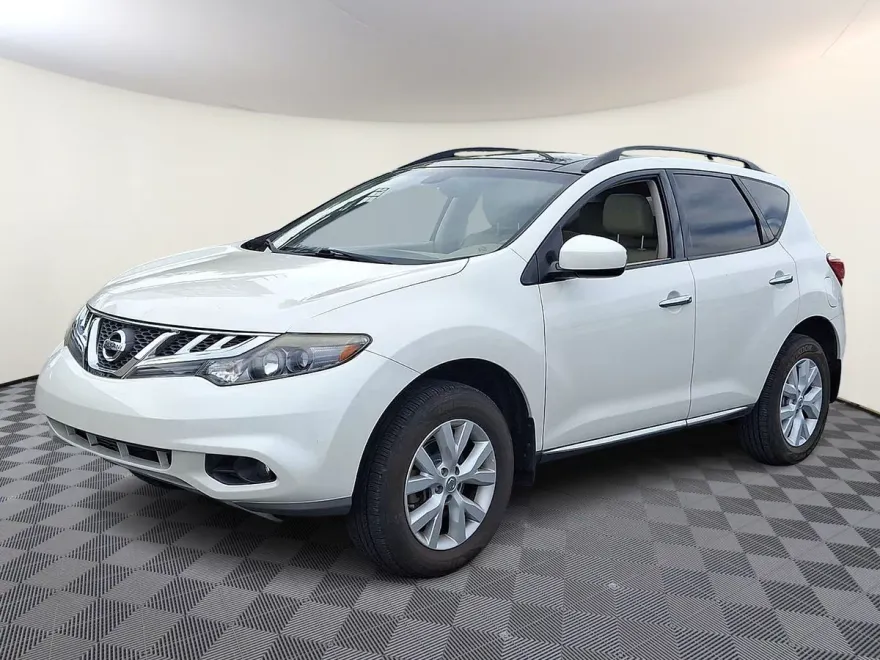 2014 Nissan Murano SL photo 1