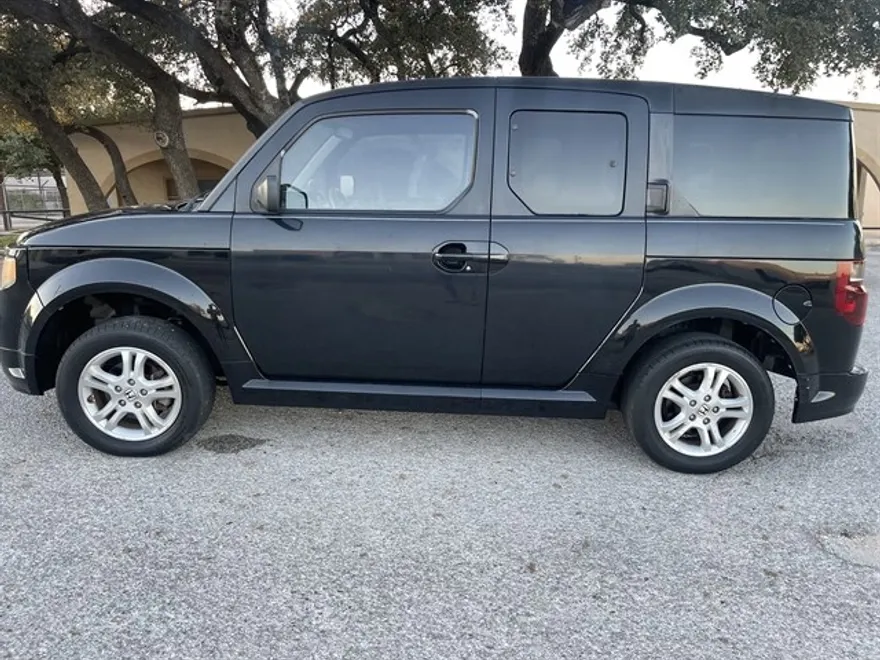 2007 Honda Element SC photo 1