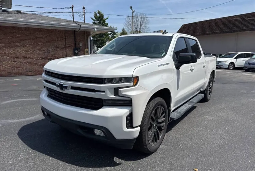 2019 Chevrolet Silverado 1500 RST photo 1