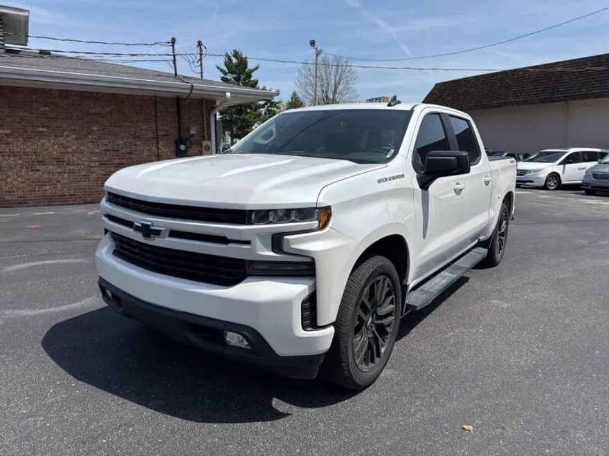 2019 Chevrolet Silverado 1500 RST photo 1