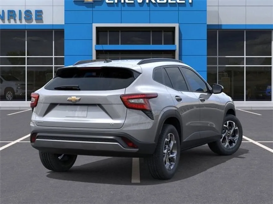 2026 Chevrolet Trax LT photo 1