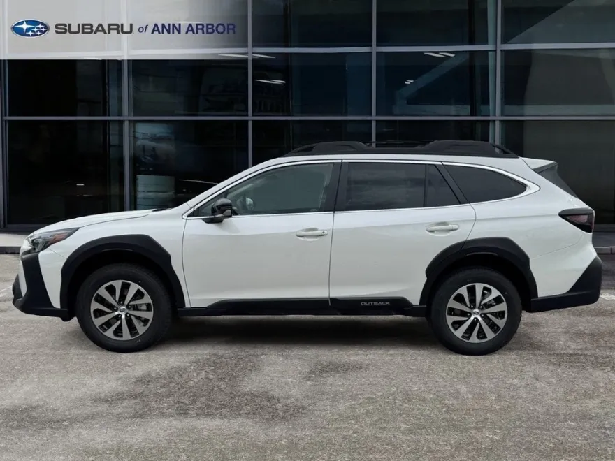 2025 Subaru Outback Premium photo 1