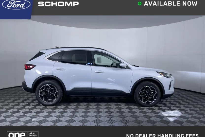 2025 Ford Escape Platinum photo 1