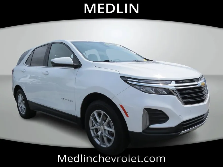 2023 Chevrolet Equinox LT photo 1