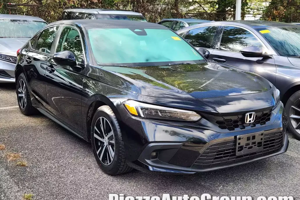 2024 Honda Civic LX Hatchback photo 1