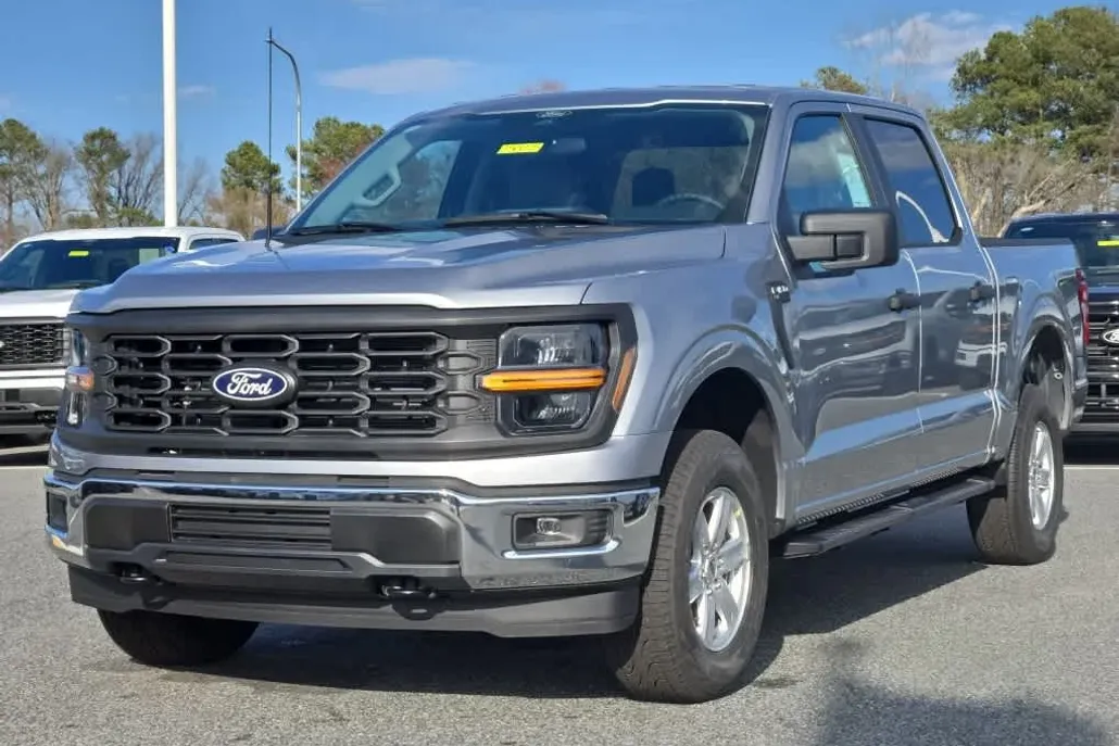 2025 Ford F-150 XL photo 1