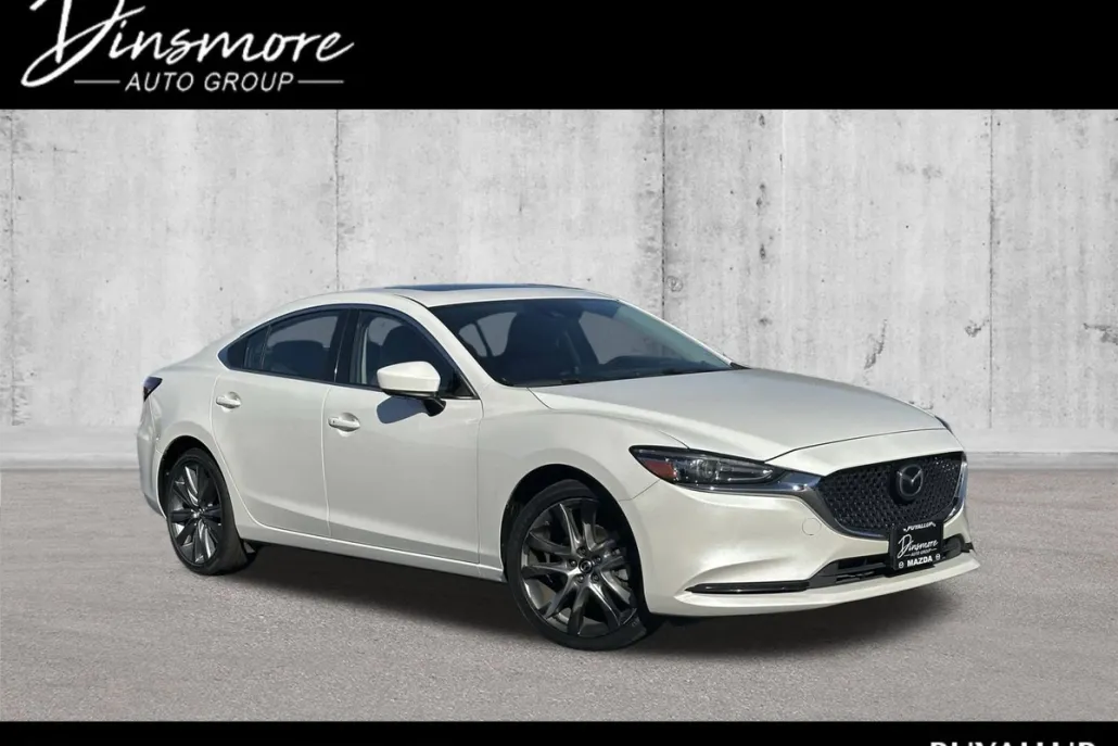2020 Mazda Mazda6 Touring photo 1
