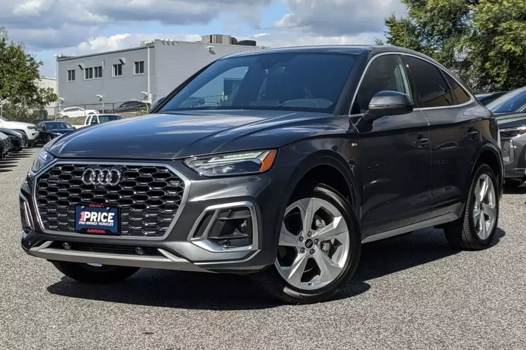 2025 Audi Q5 Sportback 45 S line Premium photo 1