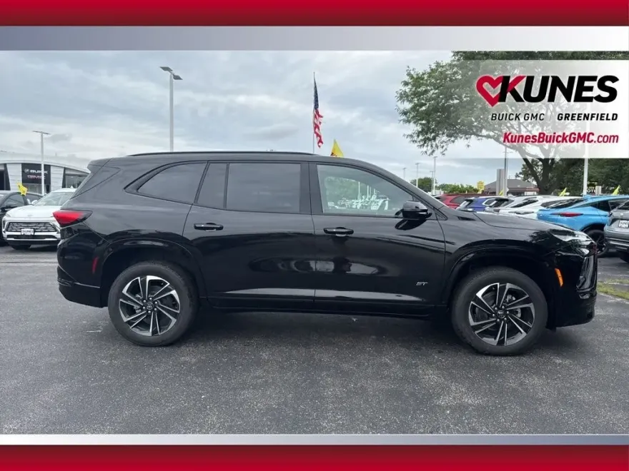 2026 Buick Enclave Sport Touring photo 1