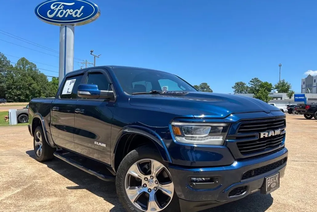 2022 Ram 1500 Laramie photo 1