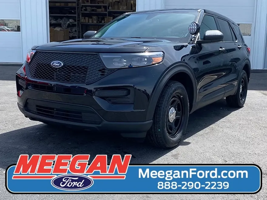 2024 Ford Explorer photo 1