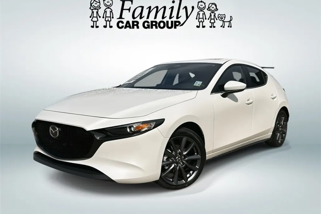 2025 Mazda Mazda3 Hatchback 2.5 Preferred Base photo 1