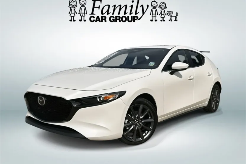 2025 Mazda Mazda3 Hatchback 2.5 Preferred Base photo 1