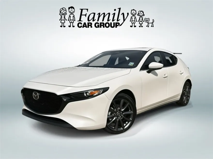 2025 Mazda Mazda3 Hatchback 2.5 Preferred Base photo 1