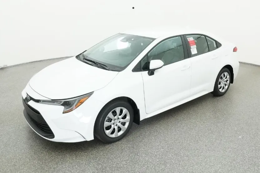 2025 Toyota Corolla LE photo 1