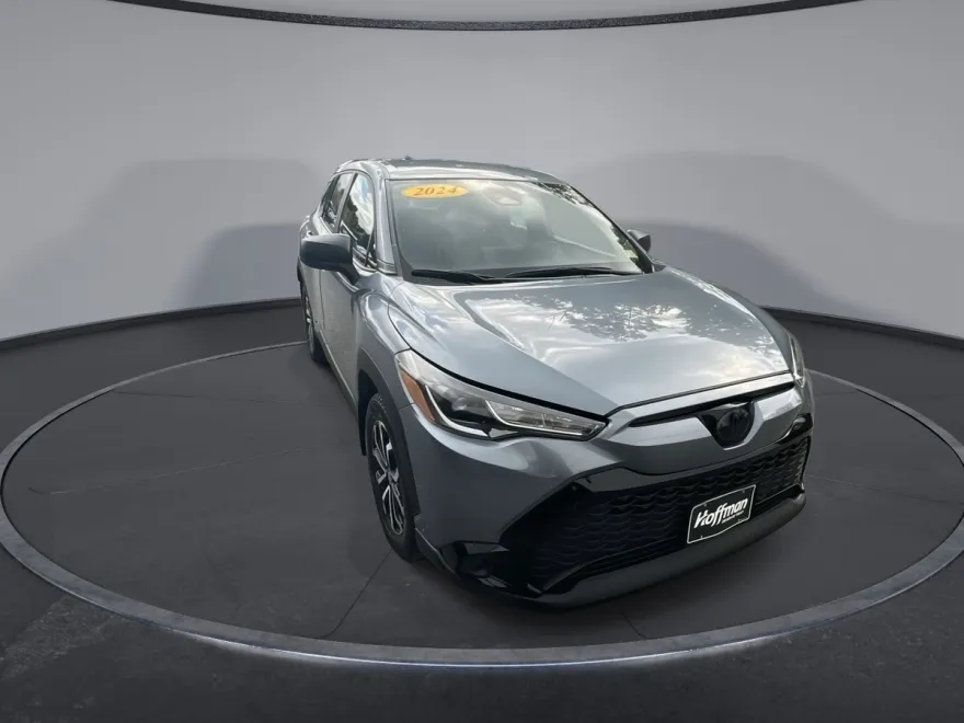 2024 Toyota Corolla Hybrid S photo 1